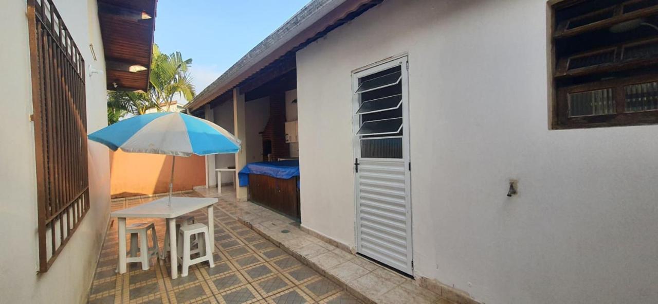 Casa Completa Com Piscina A 300 Metros Do Mar Villa Peruíbe Exteriör bild