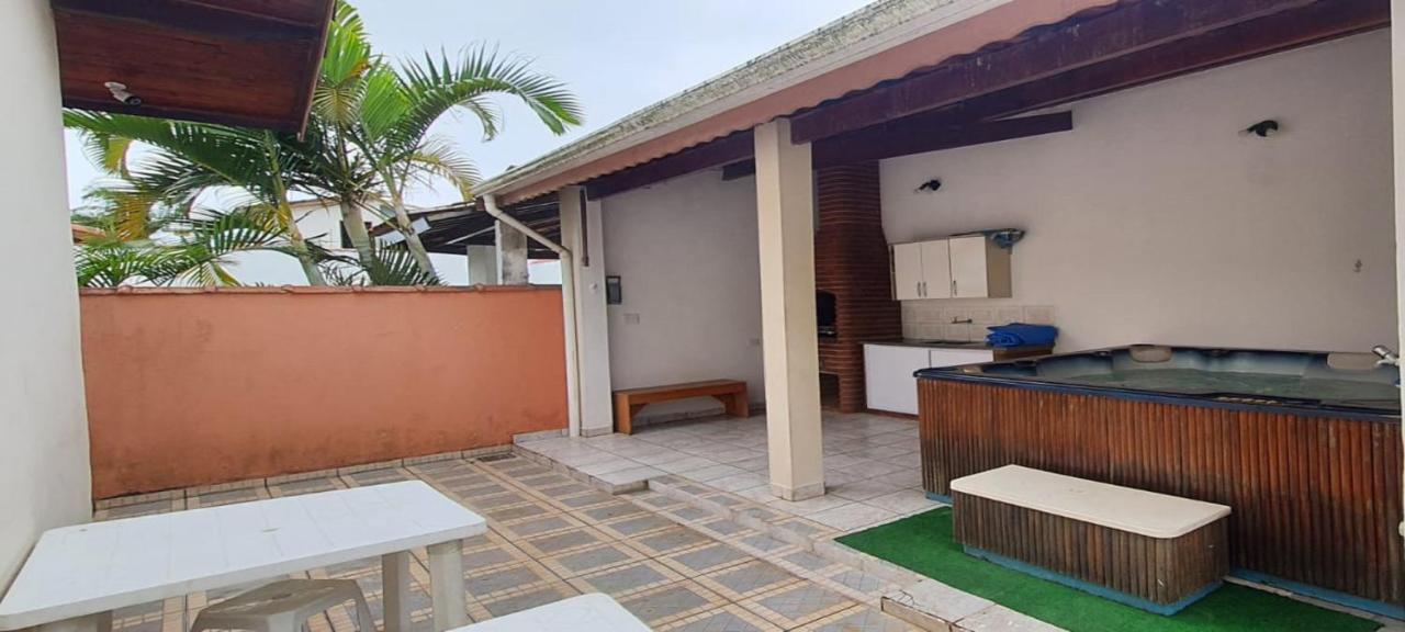 Casa Completa Com Piscina A 300 Metros Do Mar Villa Peruíbe Exteriör bild